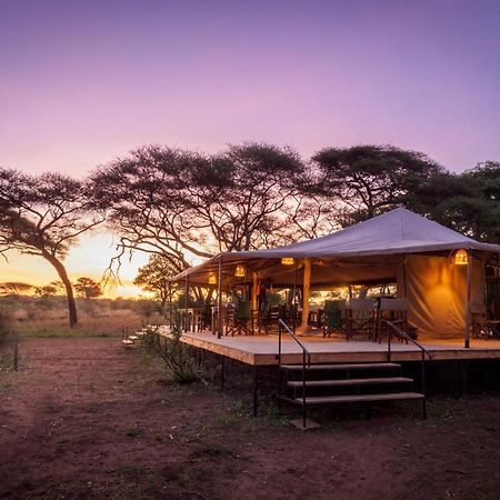 Baobab Tented Camp Kwa Kuchinia エクステリア 写真